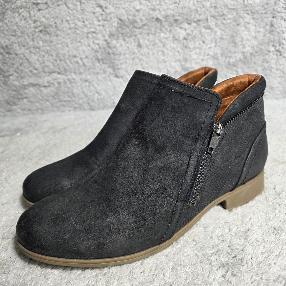 Cobb Hill Crosbie Black‎ Suede Leather Embossed Ankle Boots Women US 8.5 NEW